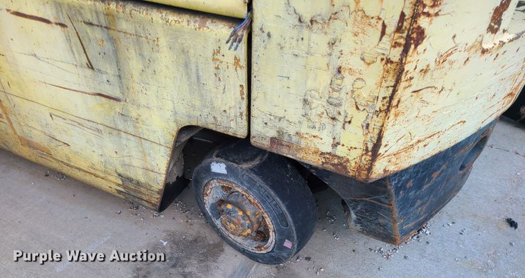 image for item IU9480 Komatsu FG15S  forklift