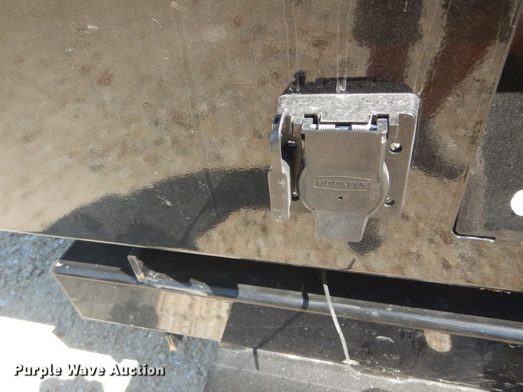 image for item JG9063 2001 Ford F550 Super Duty XL  flatbed truck