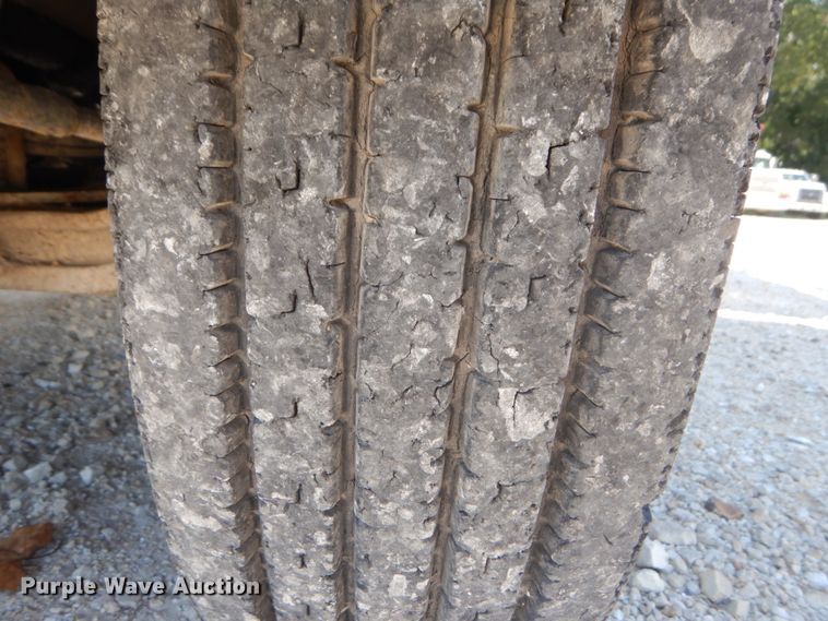 image for item JG9064 1972 International 4700  water truck