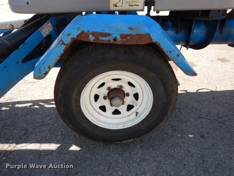 image for item JG9065 2008 Genie TZ-50  boom lift