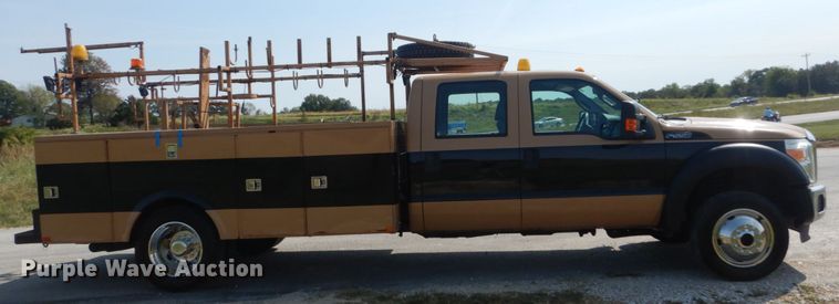 image for item JG9078 2015 Ford F550 Super Duty XL  Crew Cab utility / service truck