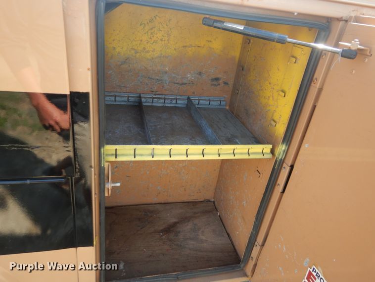 image for item JG9078 2015 Ford F550 Super Duty XL  Crew Cab utility / service truck