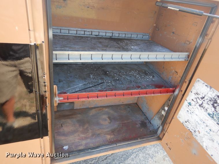 image for item JG9078 2015 Ford F550 Super Duty XL  Crew Cab utility / service truck