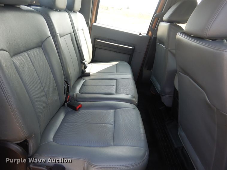 image for item JG9078 2015 Ford F550 Super Duty XL  Crew Cab utility / service truck