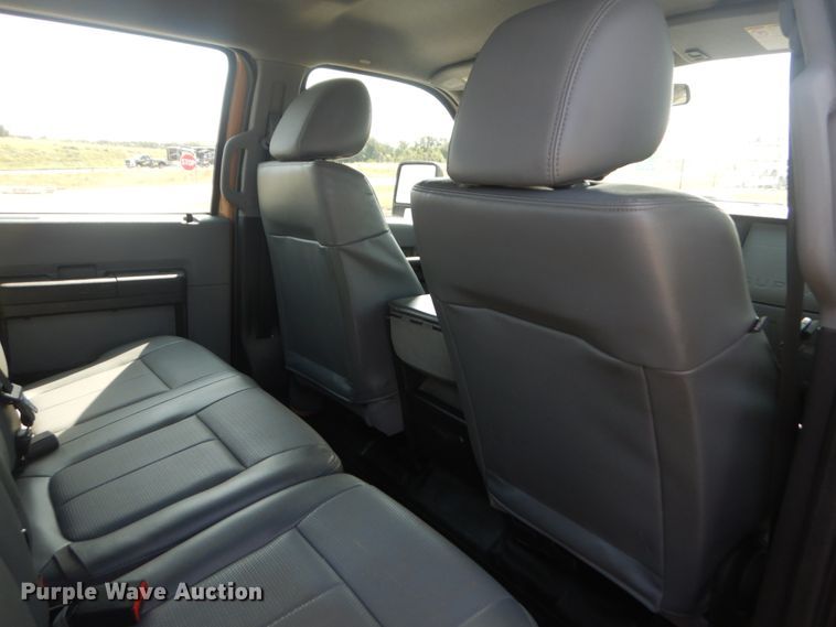 image for item JG9078 2015 Ford F550 Super Duty XL  Crew Cab utility / service truck