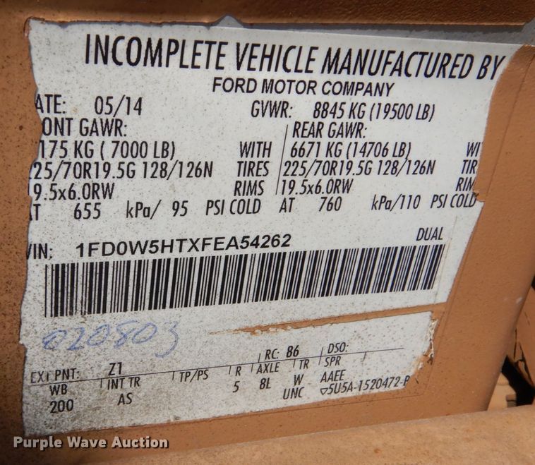 image for item JG9078 2015 Ford F550 Super Duty XL  Crew Cab utility / service truck