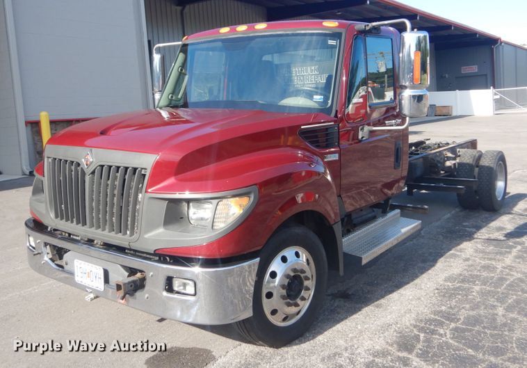 image for item JG9104 2012 International TerraStar  truck cab and chassis