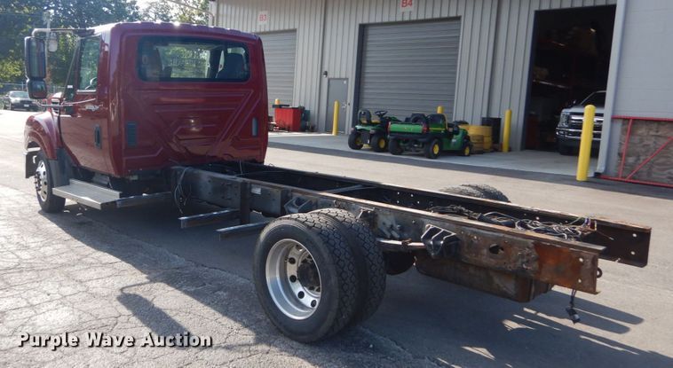 image for item JG9104 2012 International TerraStar  truck cab and chassis