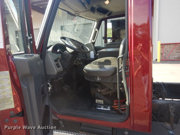 image for item JG9104 2012 International TerraStar  truck cab and chassis