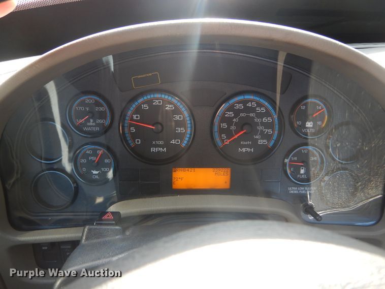 image for item JG9104 2012 International TerraStar  truck cab and chassis