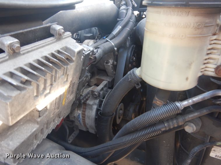 image for item JG9104 2012 International TerraStar  truck cab and chassis