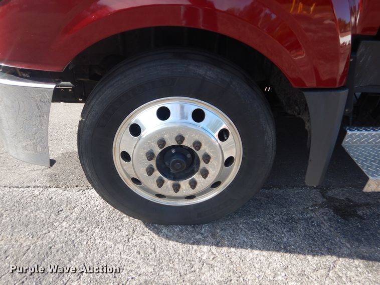 image for item JG9104 2012 International TerraStar  truck cab and chassis