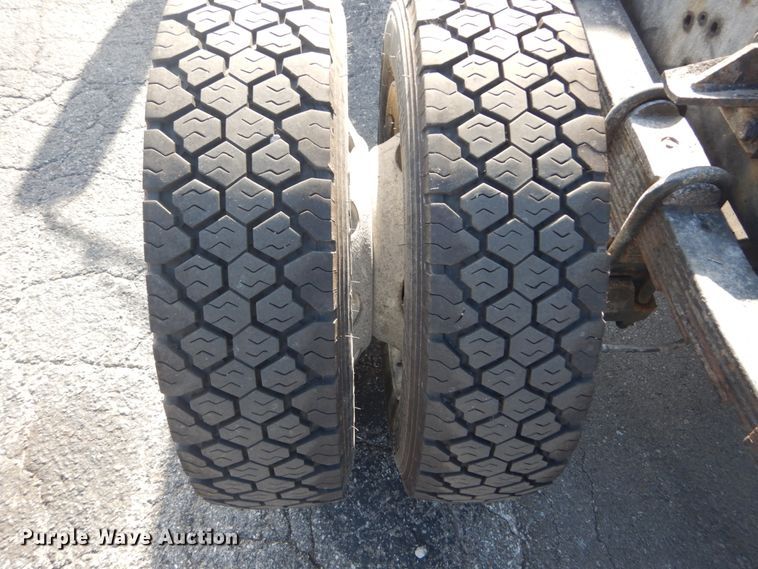 image for item JG9104 2012 International TerraStar  truck cab and chassis