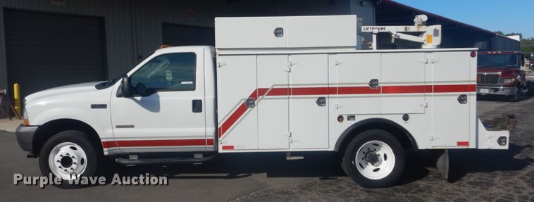 image for item JG9105 2003 Ford F550 Super Duty XL  utility / service truck