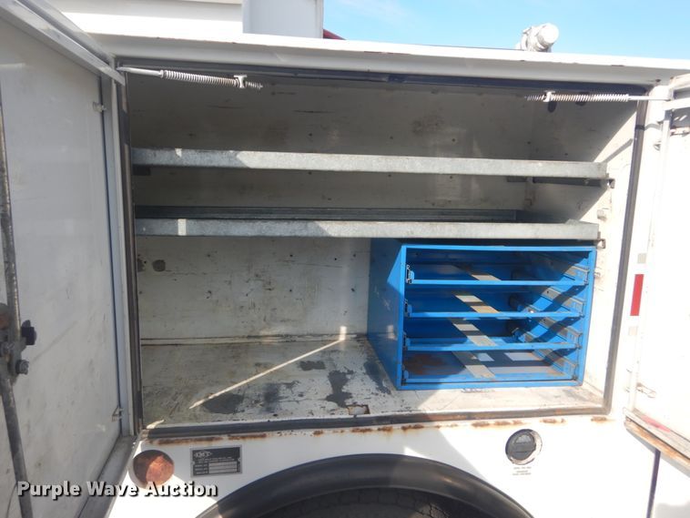 image for item JG9105 2003 Ford F550 Super Duty XL  utility / service truck