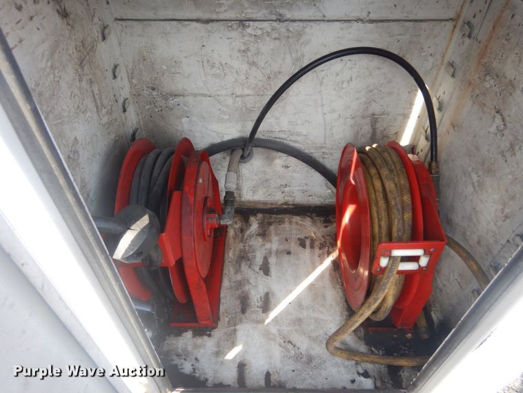 image for item JG9105 2003 Ford F550 Super Duty XL  utility / service truck