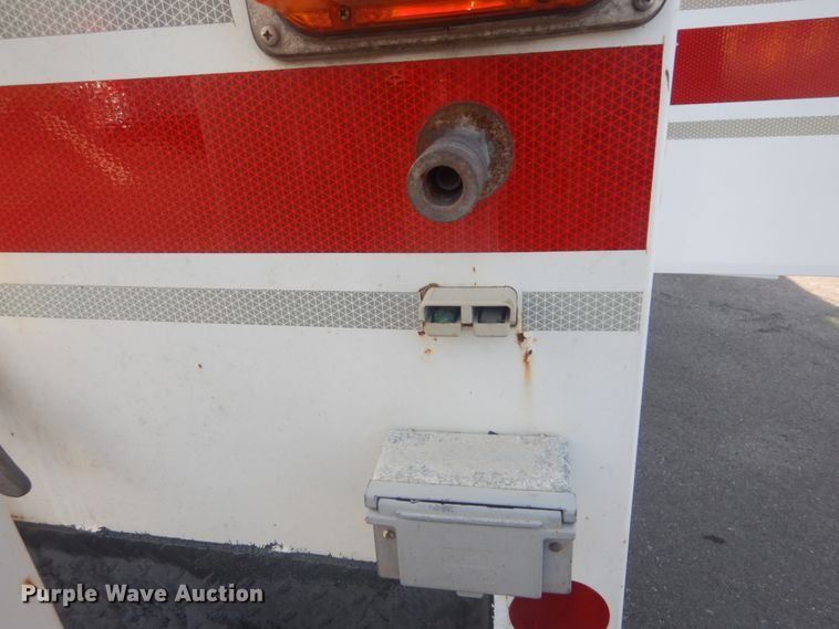 image for item JG9105 2003 Ford F550 Super Duty XL  utility / service truck