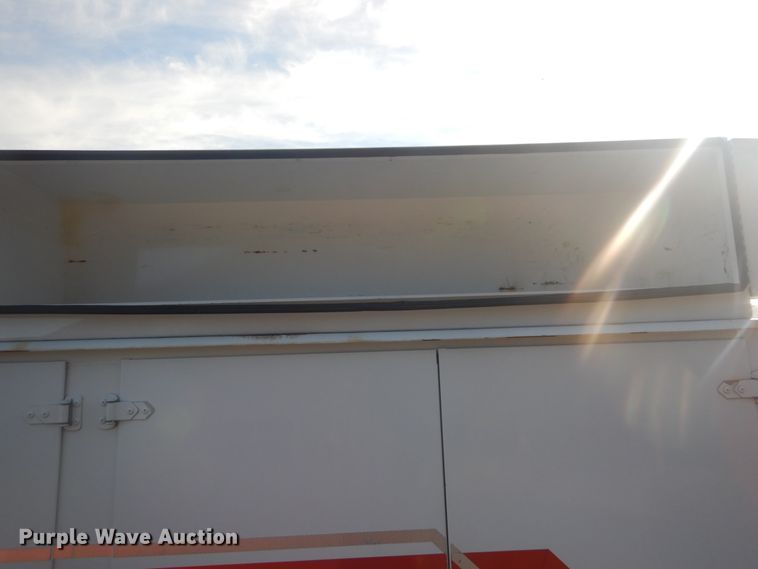 image for item JG9105 2003 Ford F550 Super Duty XL  utility / service truck