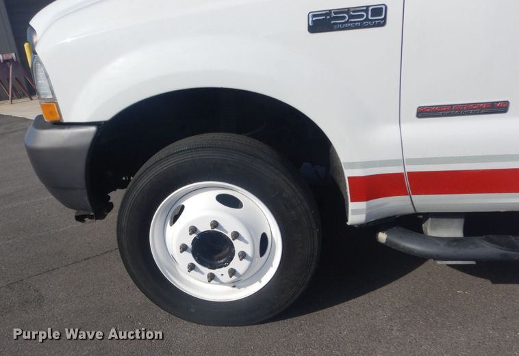 image for item JG9105 2003 Ford F550 Super Duty XL  utility / service truck