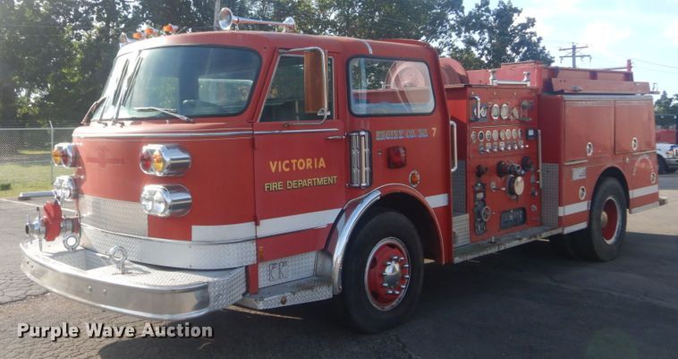 image for item JG9106 1976 American Lafrance  pumper fire truck