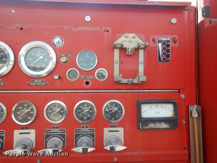 image for item JG9106 1976 American Lafrance  pumper fire truck