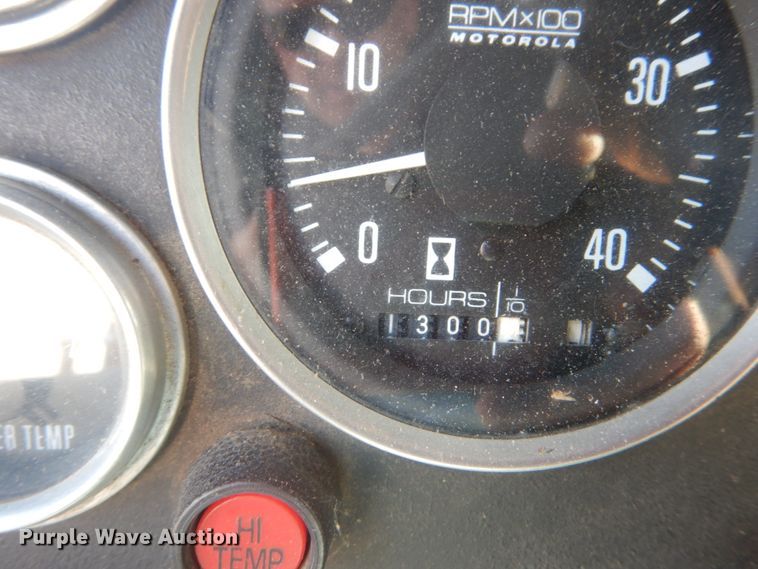 image for item JG9106 1976 American Lafrance  pumper fire truck