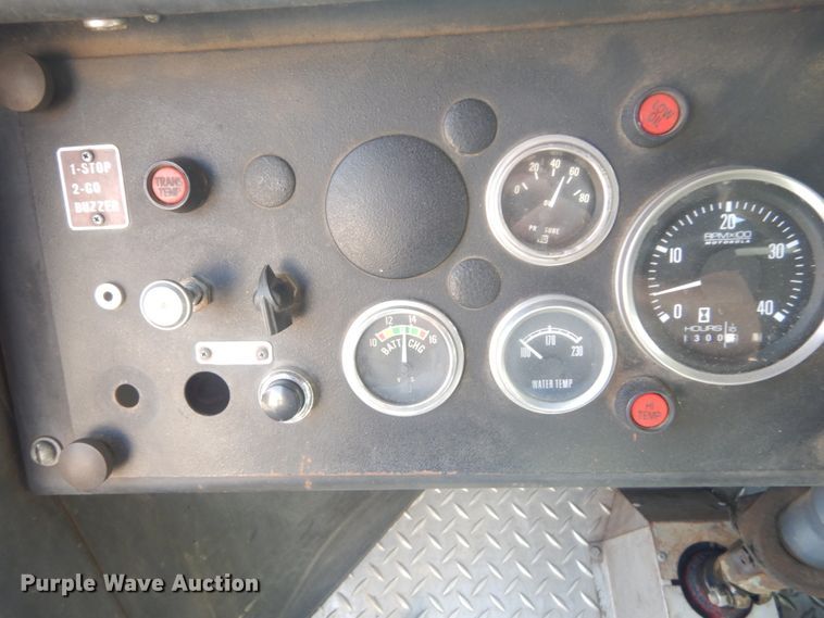 image for item JG9106 1976 American Lafrance  pumper fire truck