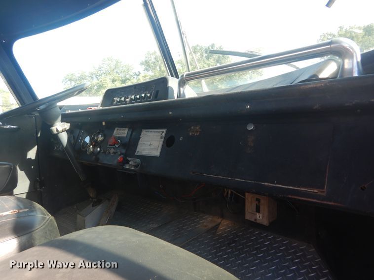 image for item JG9106 1976 American Lafrance  pumper fire truck