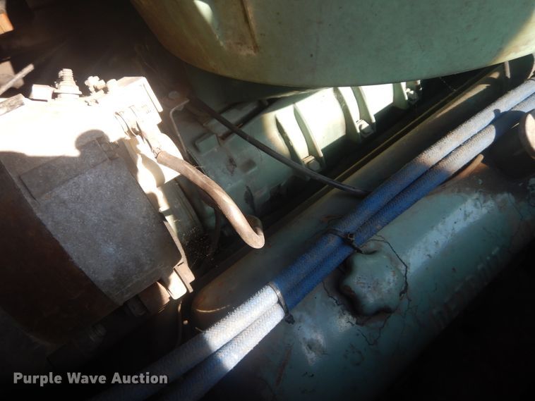 image for item JG9106 1976 American Lafrance  pumper fire truck