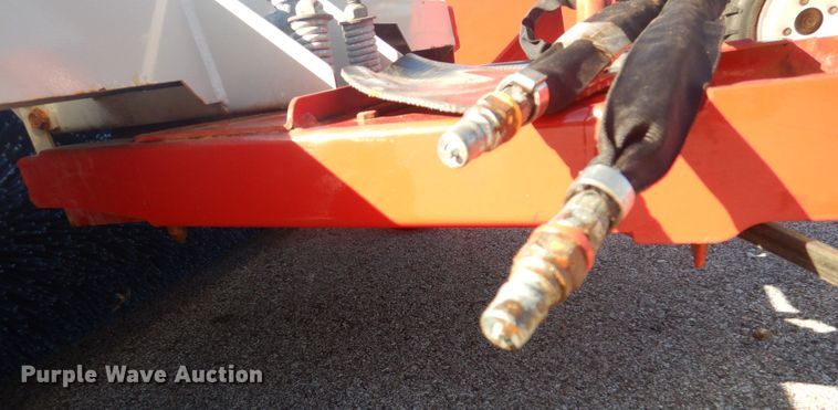 image for item JG9170 2015 Ventrac 3400Y  compact tractor