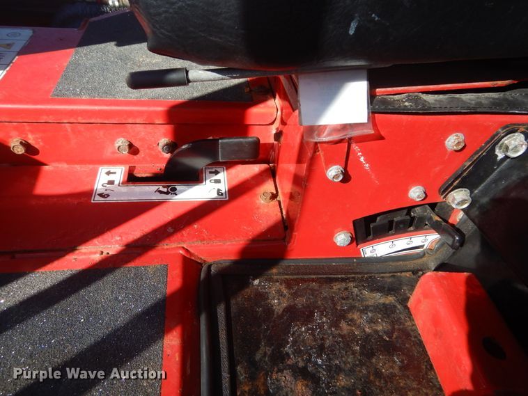 image for item JG9170 2015 Ventrac 3400Y  compact tractor