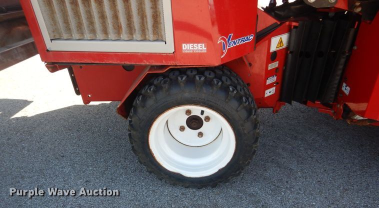 image for item JG9170 2015 Ventrac 3400Y  compact tractor