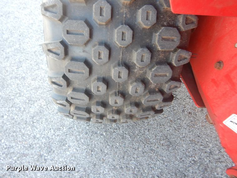 image for item JG9170 2015 Ventrac 3400Y  compact tractor