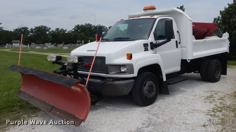 image for item JI9606 2009 GMC C5500  dump truck