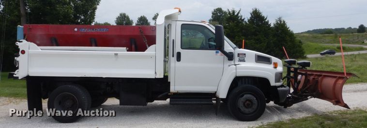 image for item JI9606 2009 GMC C5500  dump truck