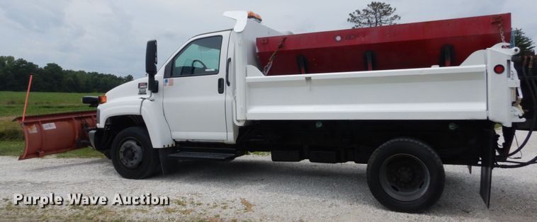 image for item JI9606 2009 GMC C5500  dump truck