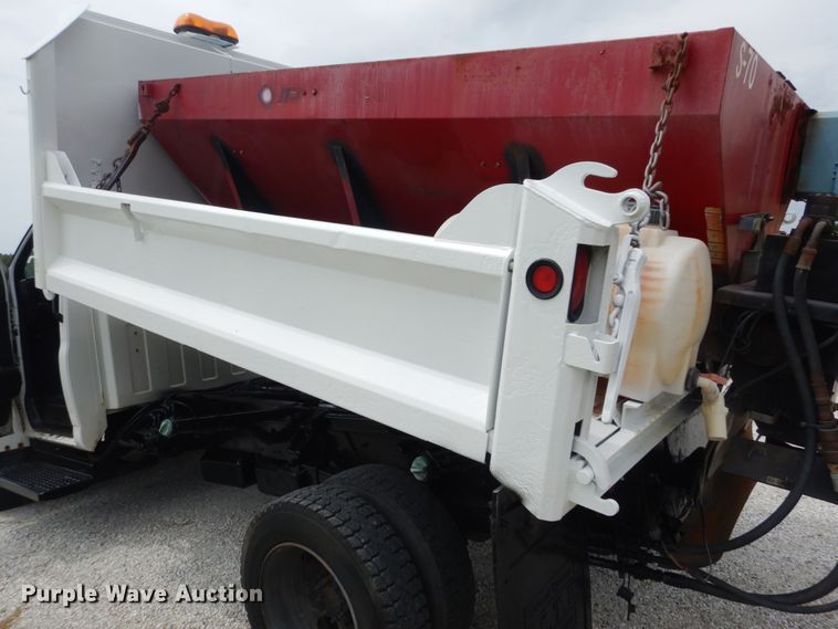 image for item JI9606 2009 GMC C5500  dump truck