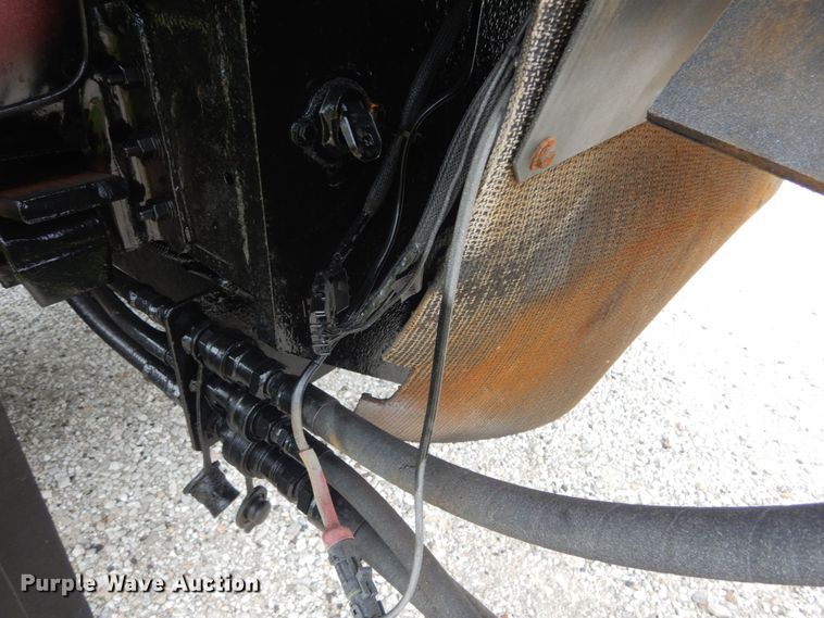 image for item JI9606 2009 GMC C5500  dump truck