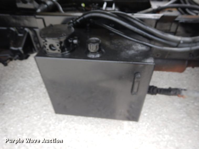 image for item JI9606 2009 GMC C5500  dump truck