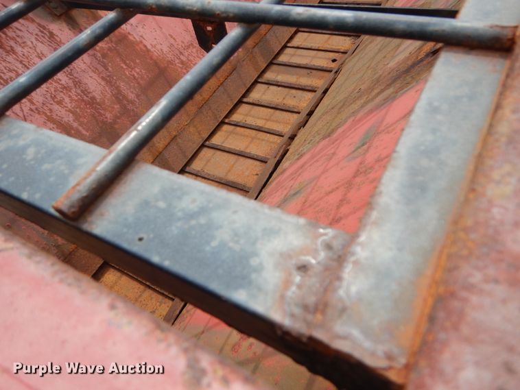 image for item JI9606 2009 GMC C5500  dump truck