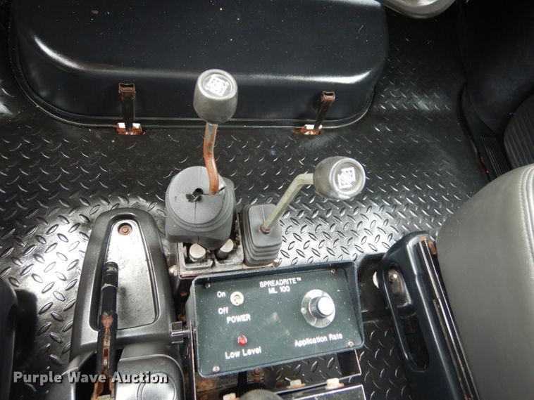 image for item JI9606 2009 GMC C5500  dump truck