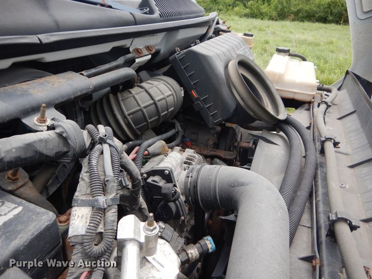 image for item JI9606 2009 GMC C5500  dump truck