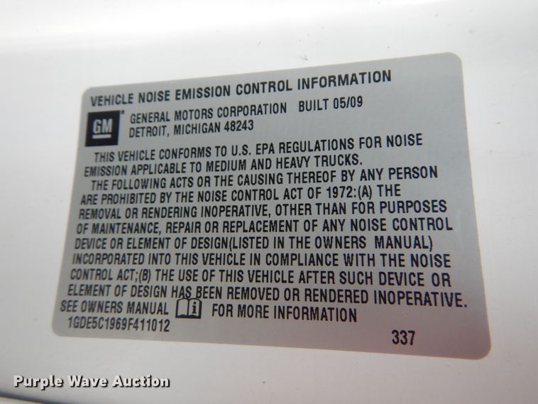 image for item JI9606 2009 GMC C5500  dump truck