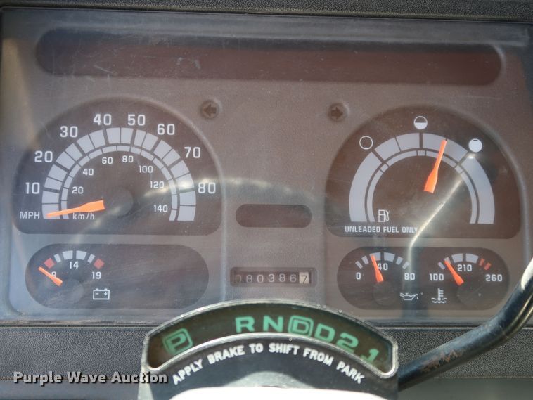 image for item JP9380 1994 Chevrolet P30  delivery truck