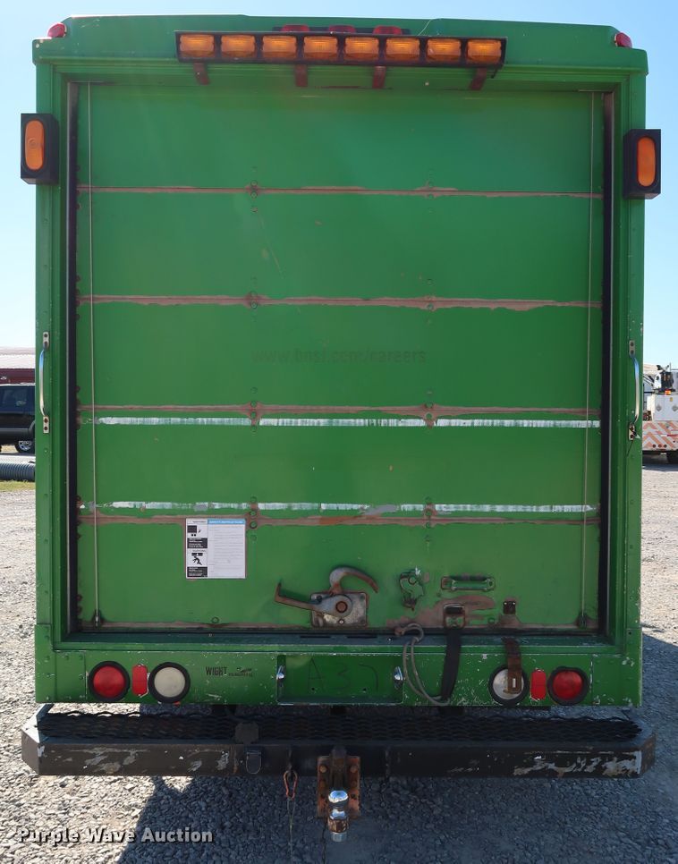 image for item JP9380 1994 Chevrolet P30  delivery truck