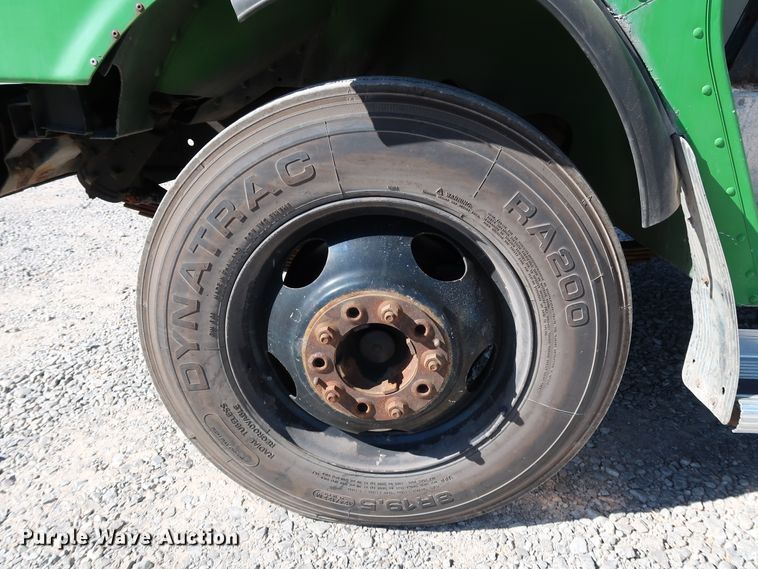 image for item JP9380 1994 Chevrolet P30  delivery truck