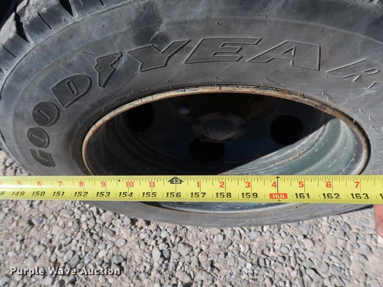 image for item JP9380 1994 Chevrolet P30  delivery truck