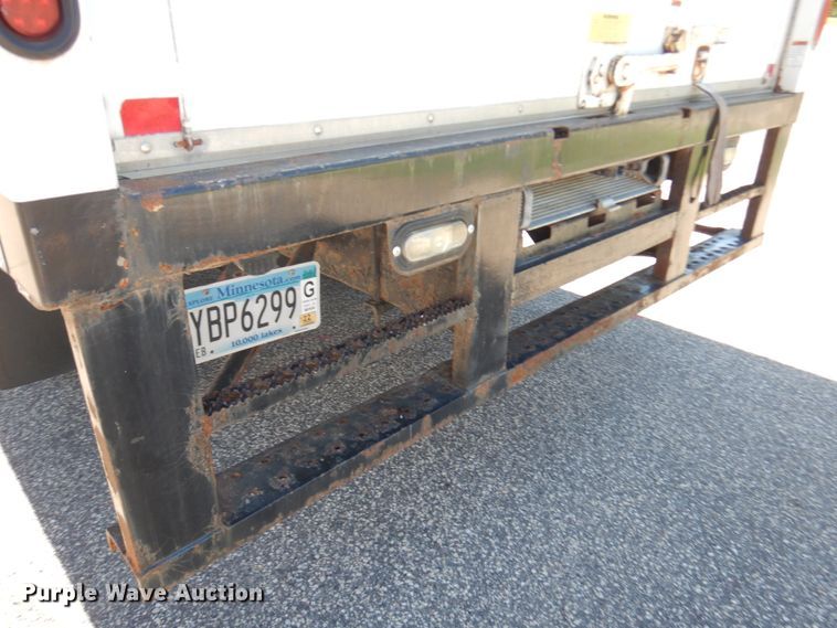 image for item JQ9156 2012 Isuzu NPR  box truck