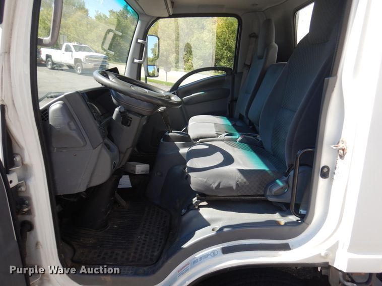 image for item JQ9156 2012 Isuzu NPR  box truck