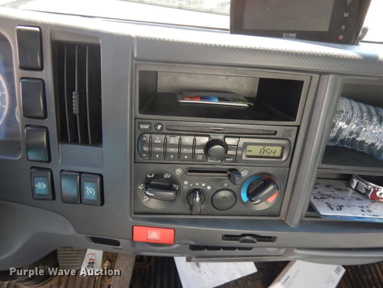 image for item JQ9156 2012 Isuzu NPR  box truck